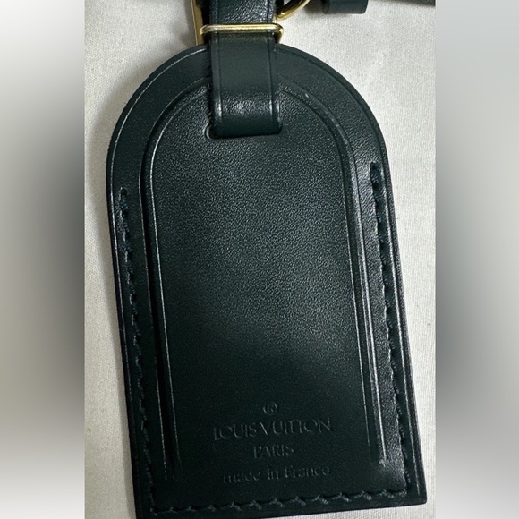 RARE Louis Vuitton dark green Leather Luggage Tag excellent condition - Picture 2 of 6